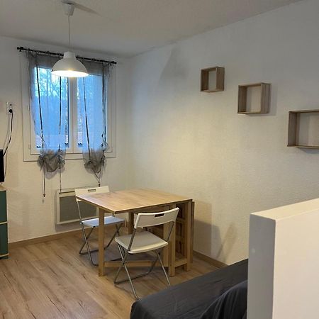 Appartement Moderne & Chaleureux Greoux-les-Bains Bagian luar foto