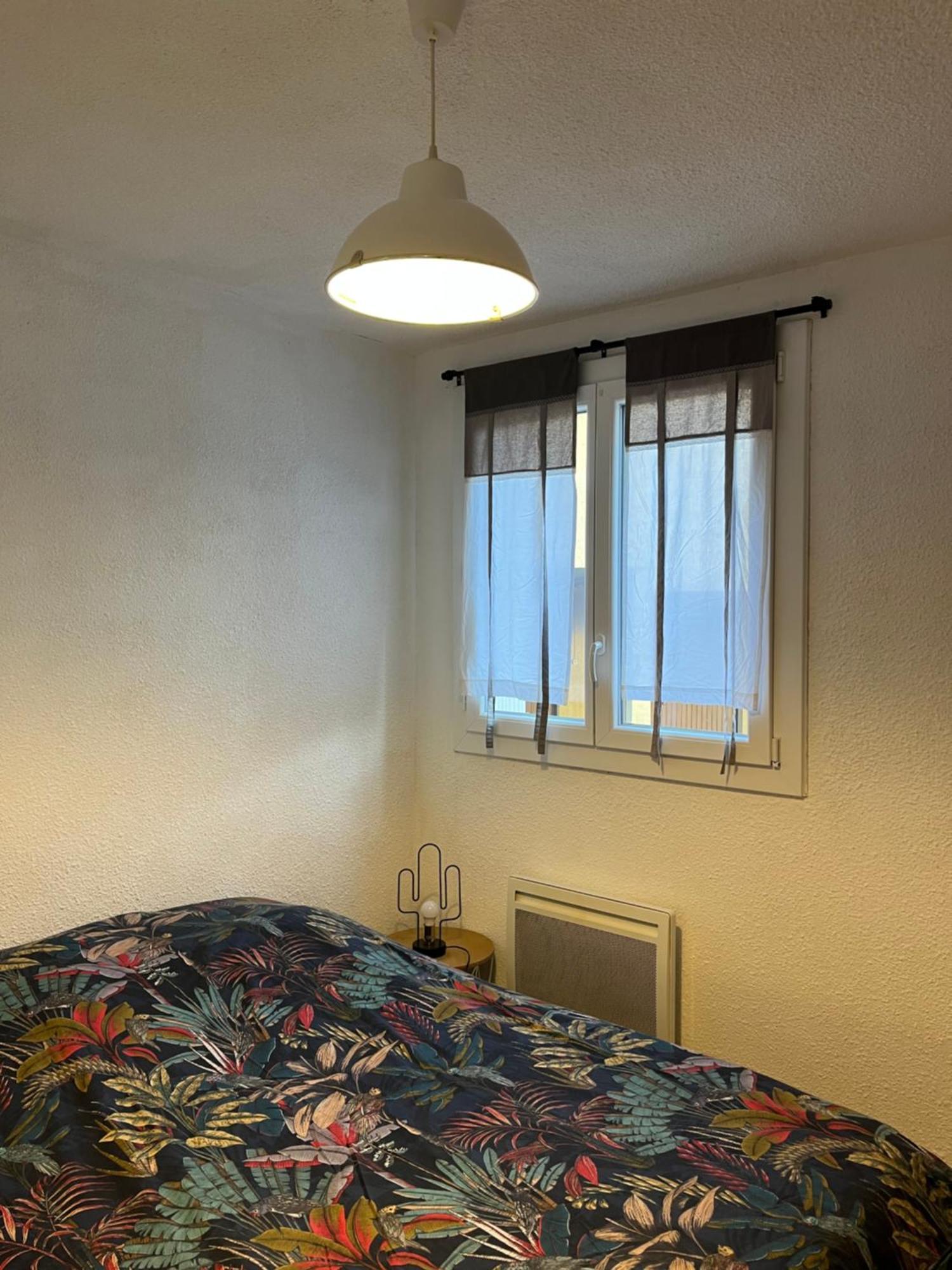 Appartement Moderne & Chaleureux Greoux-les-Bains Bagian luar foto