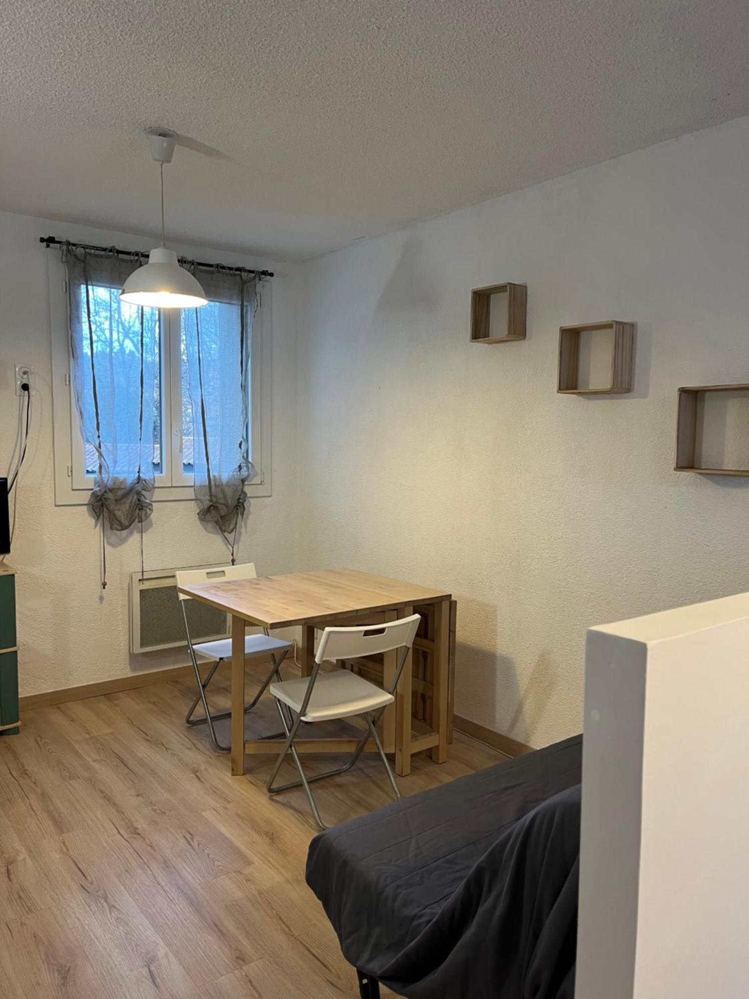 Appartement Moderne & Chaleureux Greoux-les-Bains Bagian luar foto